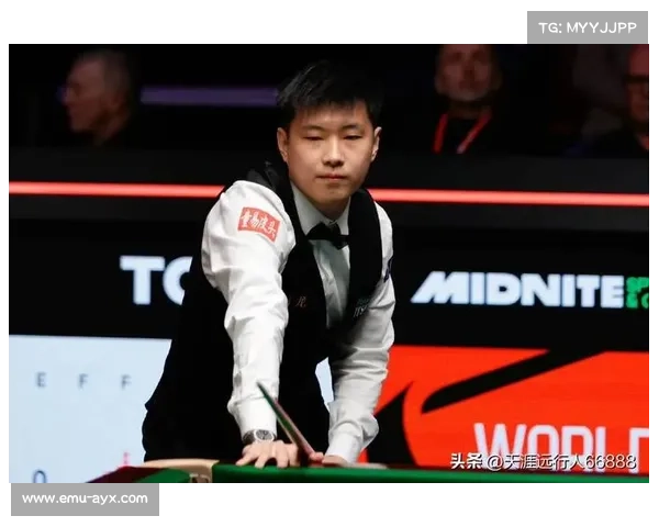 赵心童与塞尔比比赛陷入胶着,决胜局成心理考验 赵心童与塞尔比比赛陷入胶着,决胜局成心理考验